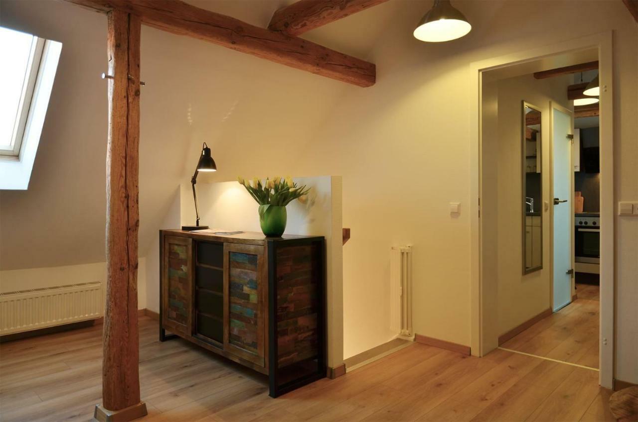 Jung Apartment *